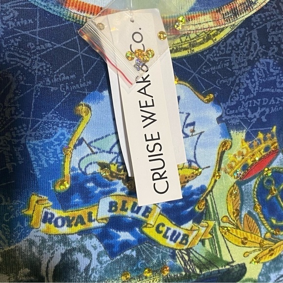 NEW Cruise Wear & Co women's size medium Royal Club Tee novelty print ships boat - Picture 6 of 8